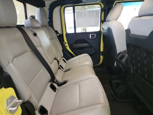 Used 2023 Jeep Gladiator Mojave w/ Cold Weather Group image 13