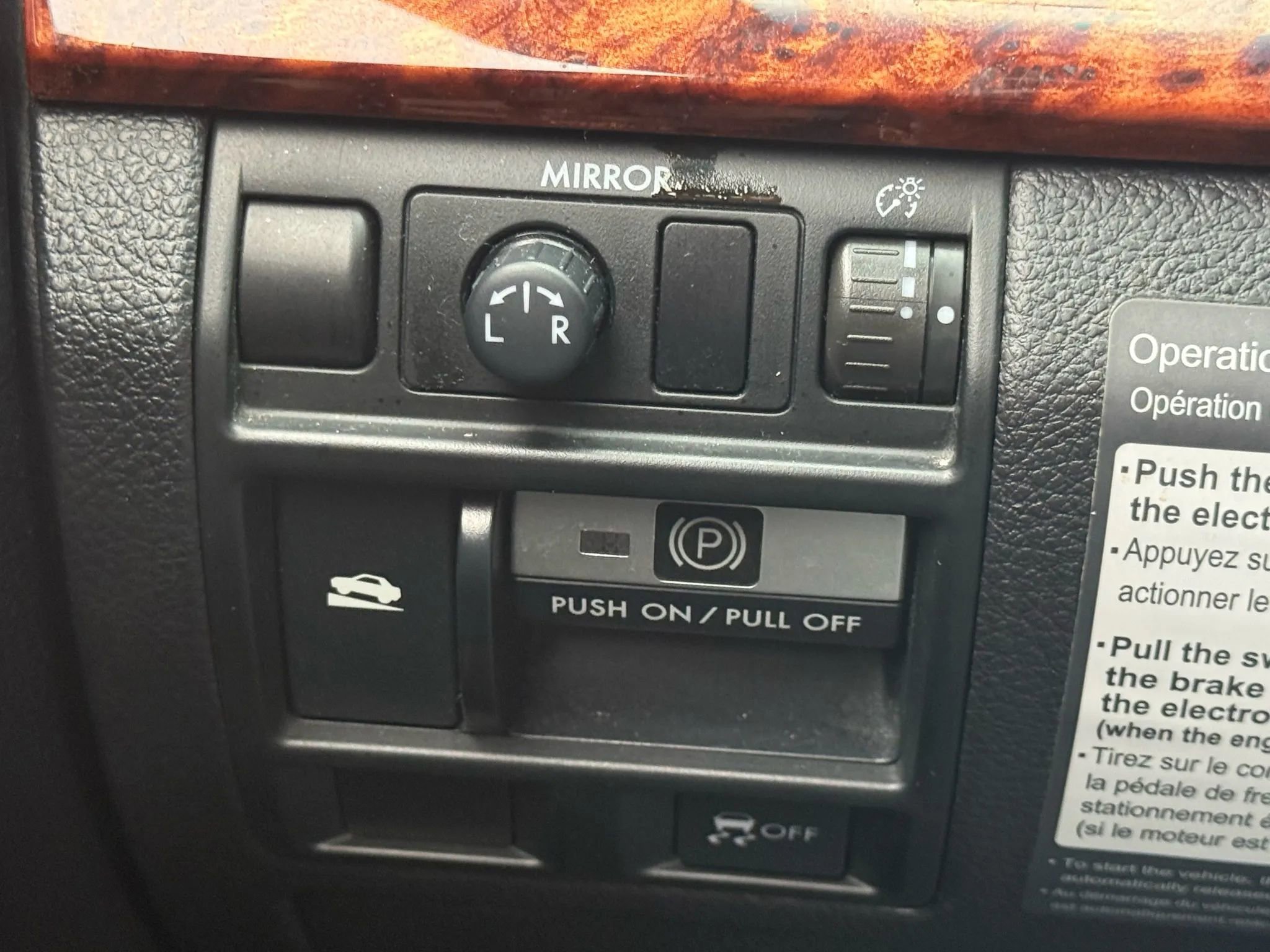 Used 2012 Subaru Outback 2.5i Limited w/ Moonroof Pkg image 24