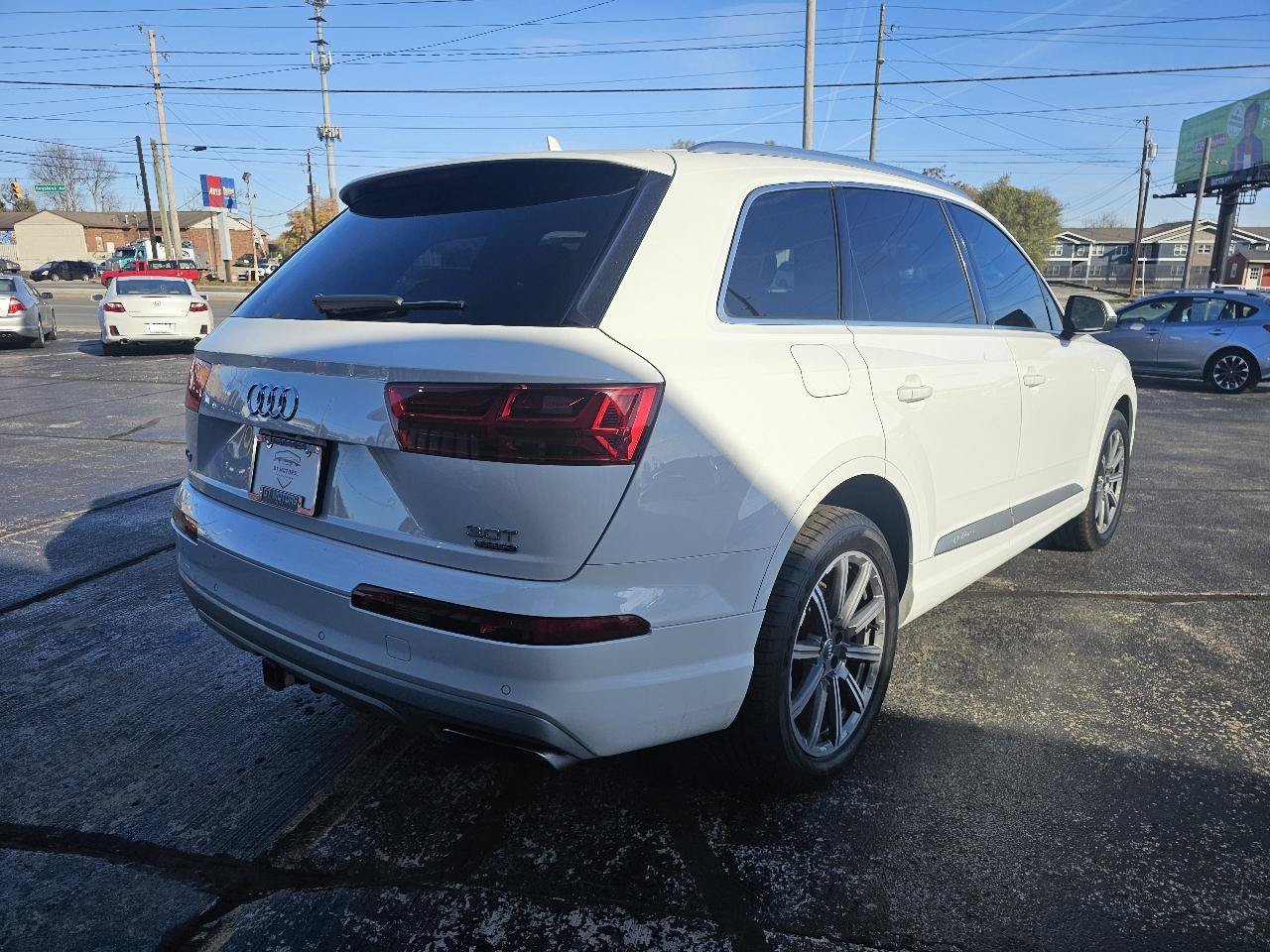 Used 2017 Audi Q7 3.0T Premium Plus AWD/4WD image 5