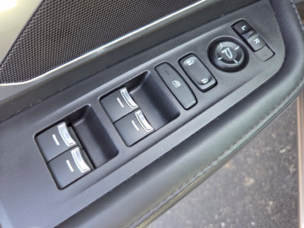 Used 2022 Acura RDX AWD image 33