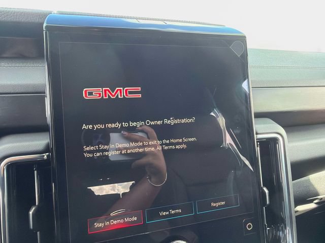 New 2026 GMC Yukon XL Denali w/ Sun & Power Step Package AWD/4WD image 18