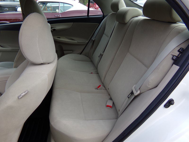 Used 2012 Toyota Corolla L image 19