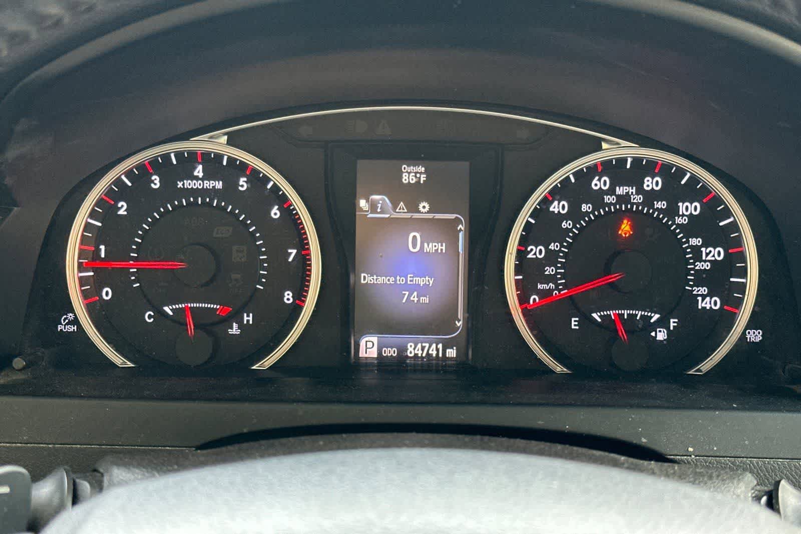 Used 2016 Toyota Camry SE FWD image 24