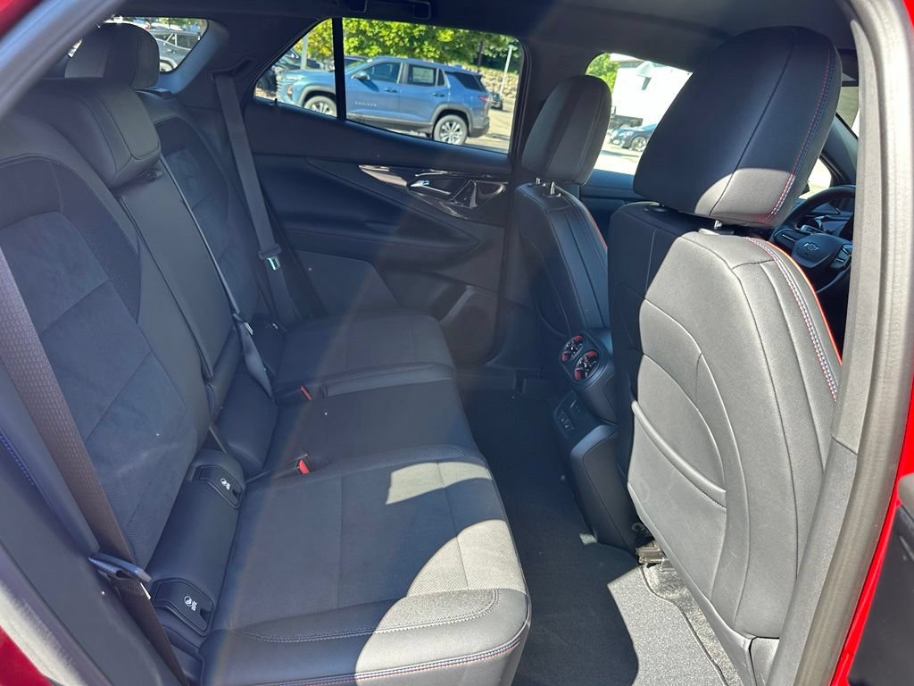 Used 2024 Chevrolet Blazer EV RS AWD/4WD image 28
