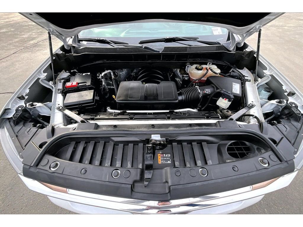 Used 2020 Chevrolet Silverado 1500 High Country w/ Technology Package image 27