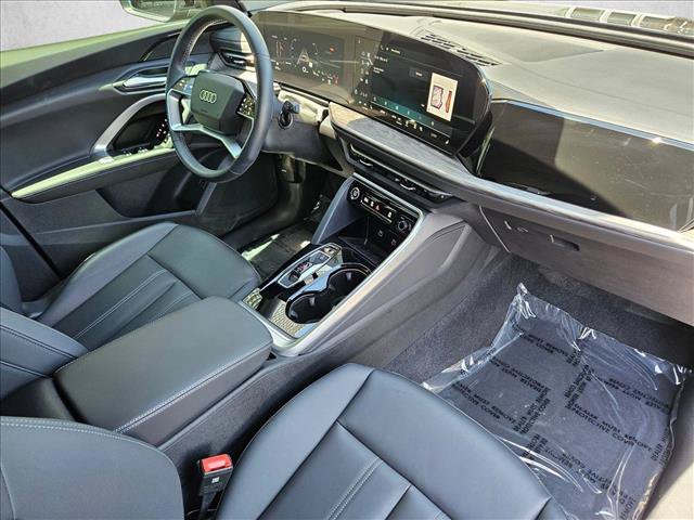 Certified 2025 Audi Q5 Premium w/ Convenience Package AWD/4WD image 27