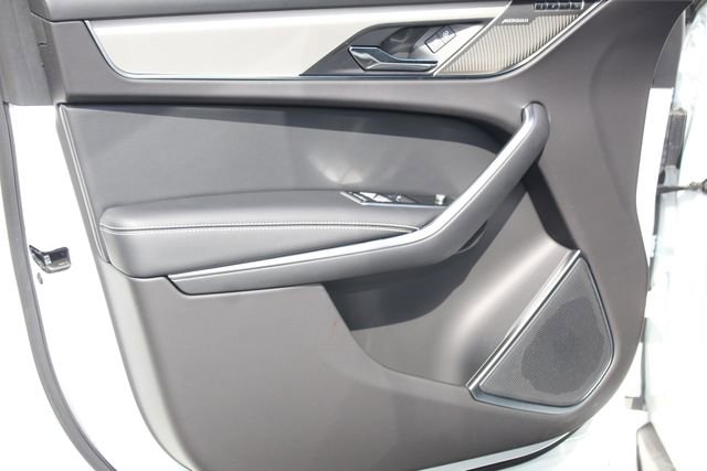 New 2026 Jaguar F-PACE R-Dynamic S image 21