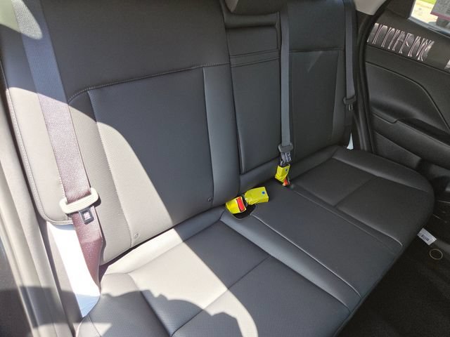 New 2026 Hyundai Kona Limited FWD image 23