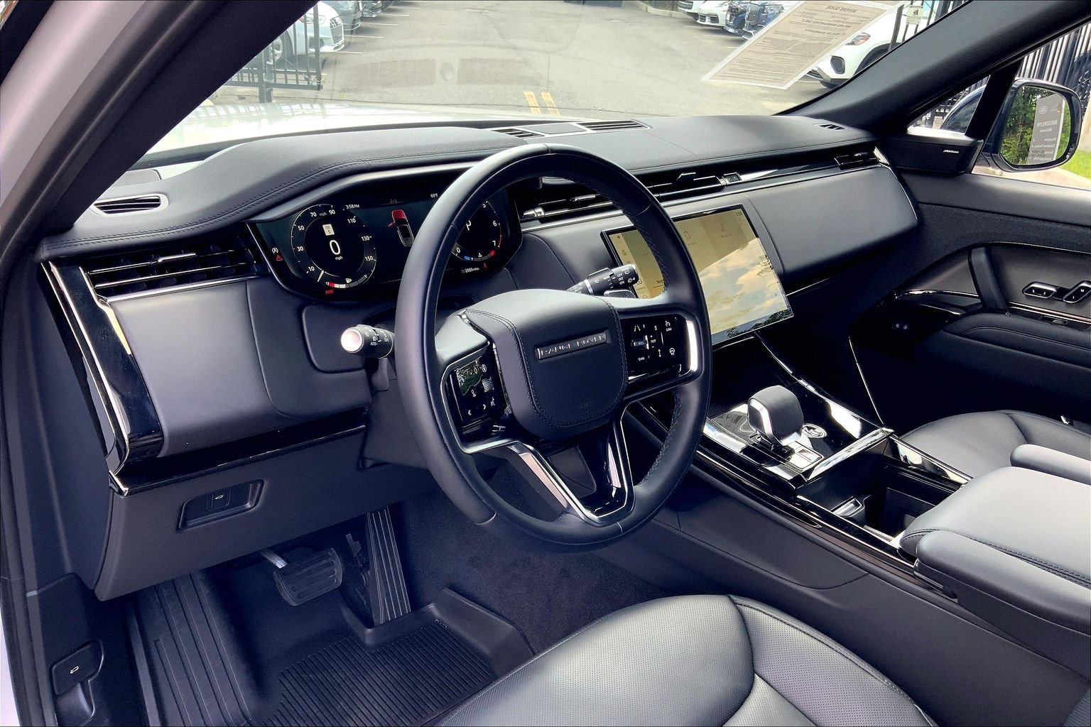 Certified 2026 Land Rover Range Rover Sport SE AWD/4WD image 17