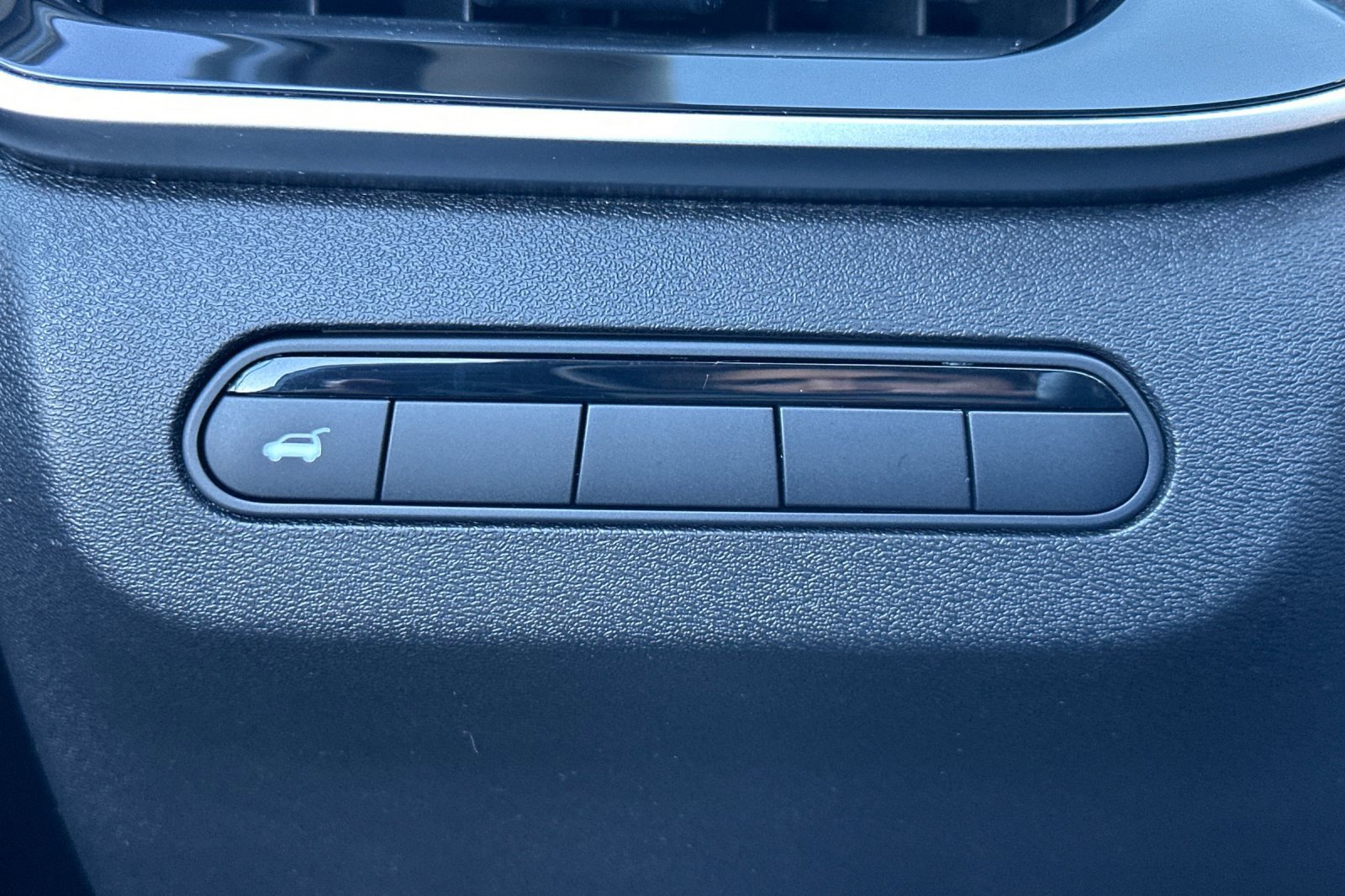 Used 2025 INFINITI QX60 Pure image 45