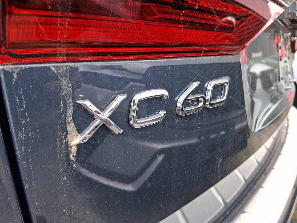New 2026 Volvo XC60 B5 Ultra w/ Protection Package Premier AWD/4WD image 7