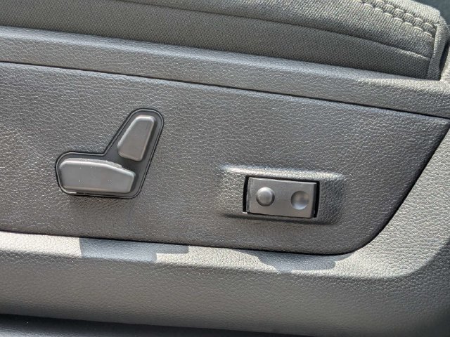 New 2026 RAM 2500 Big Horn AWD/4WD image 20