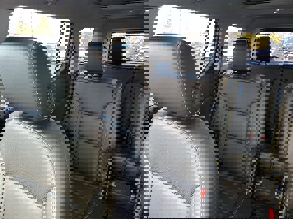 Used 2019 GMC Acadia SLT image 14