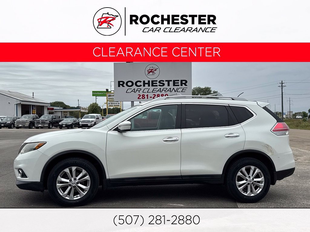 Used 2015 Nissan Rogue SV FWD image 1