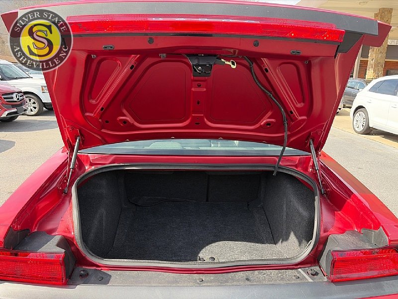 Used 2009 Dodge Challenger R/T image 21