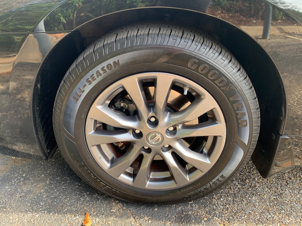 Used 2015 Nissan Altima 2.5 S w/ Sport Value Package image 9