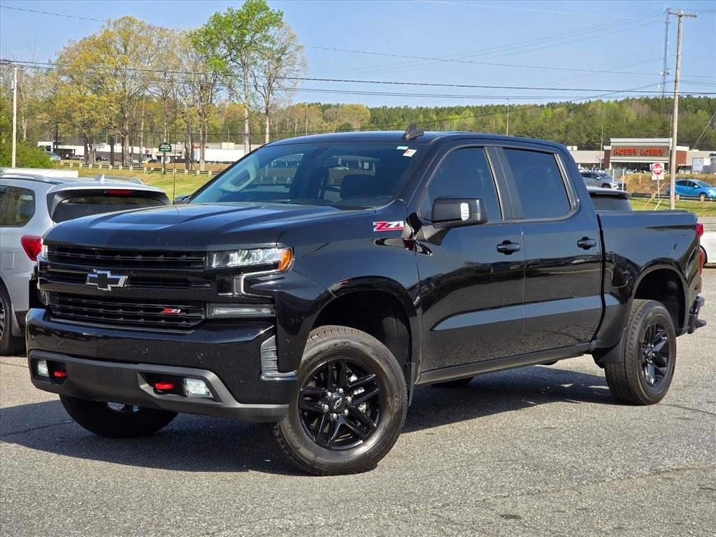 Used 2021 Chevrolet Silverado 1500 LT Trail Boss w/ Convenience Package II image 2