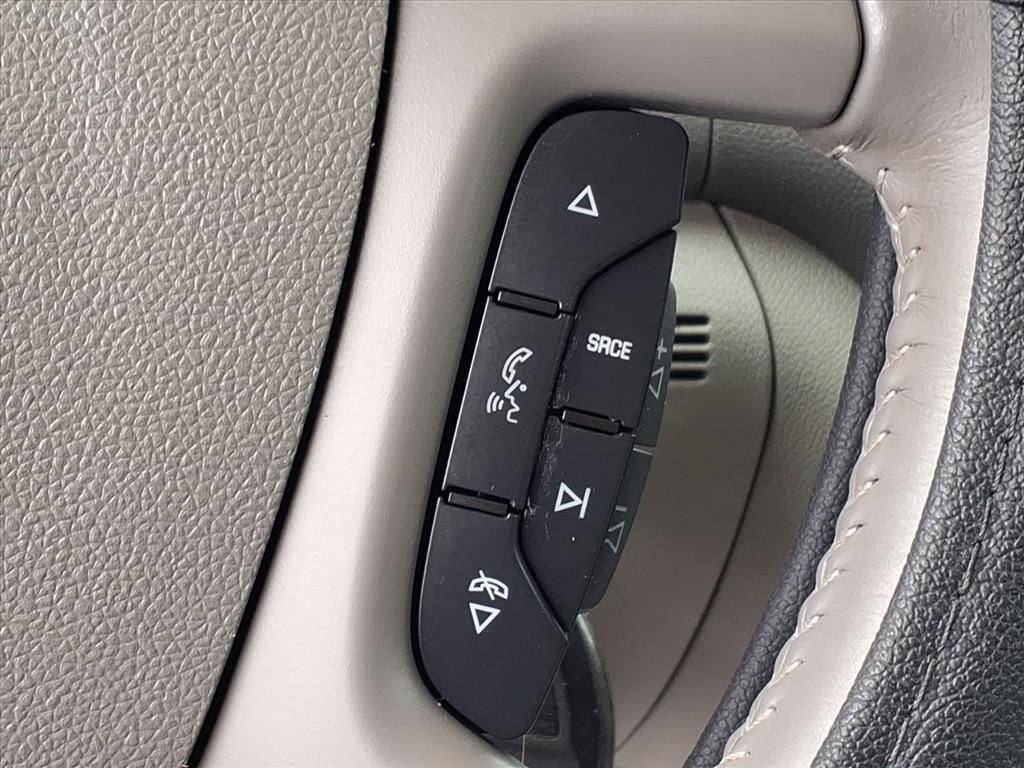 Used 2017 Buick Enclave Convenience image 10