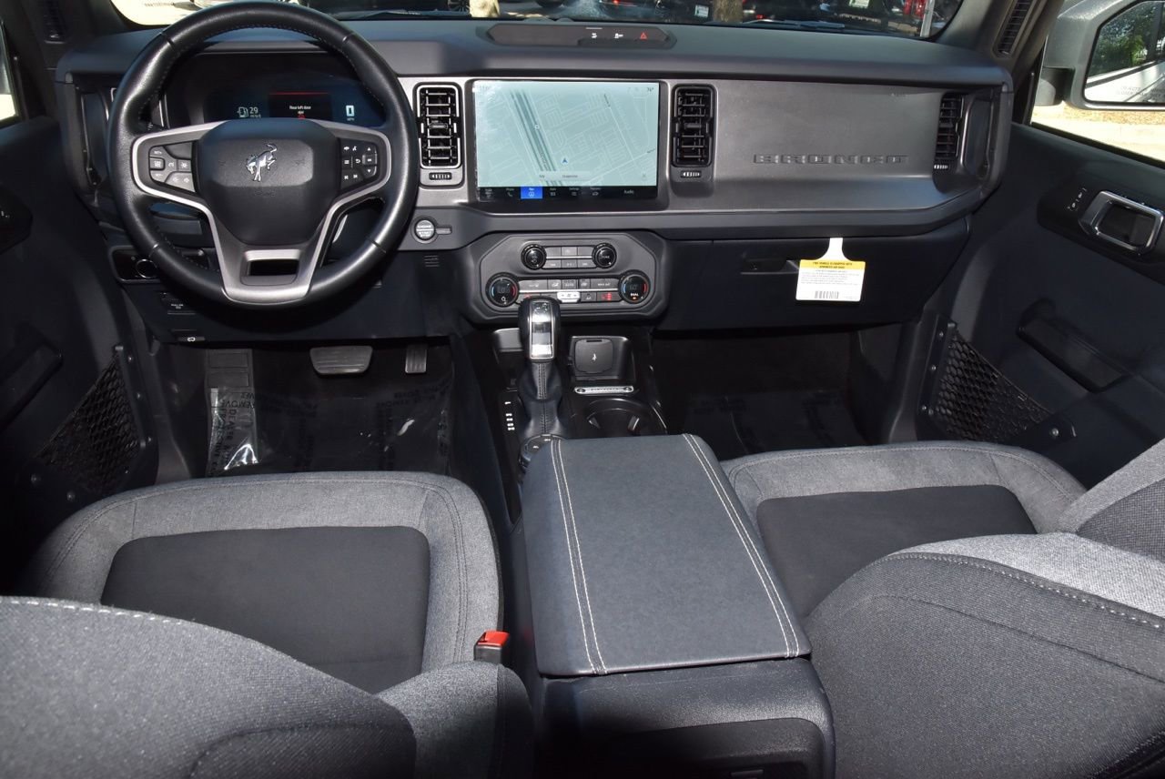 Certified 2025 Ford Bronco Big Bend image 16