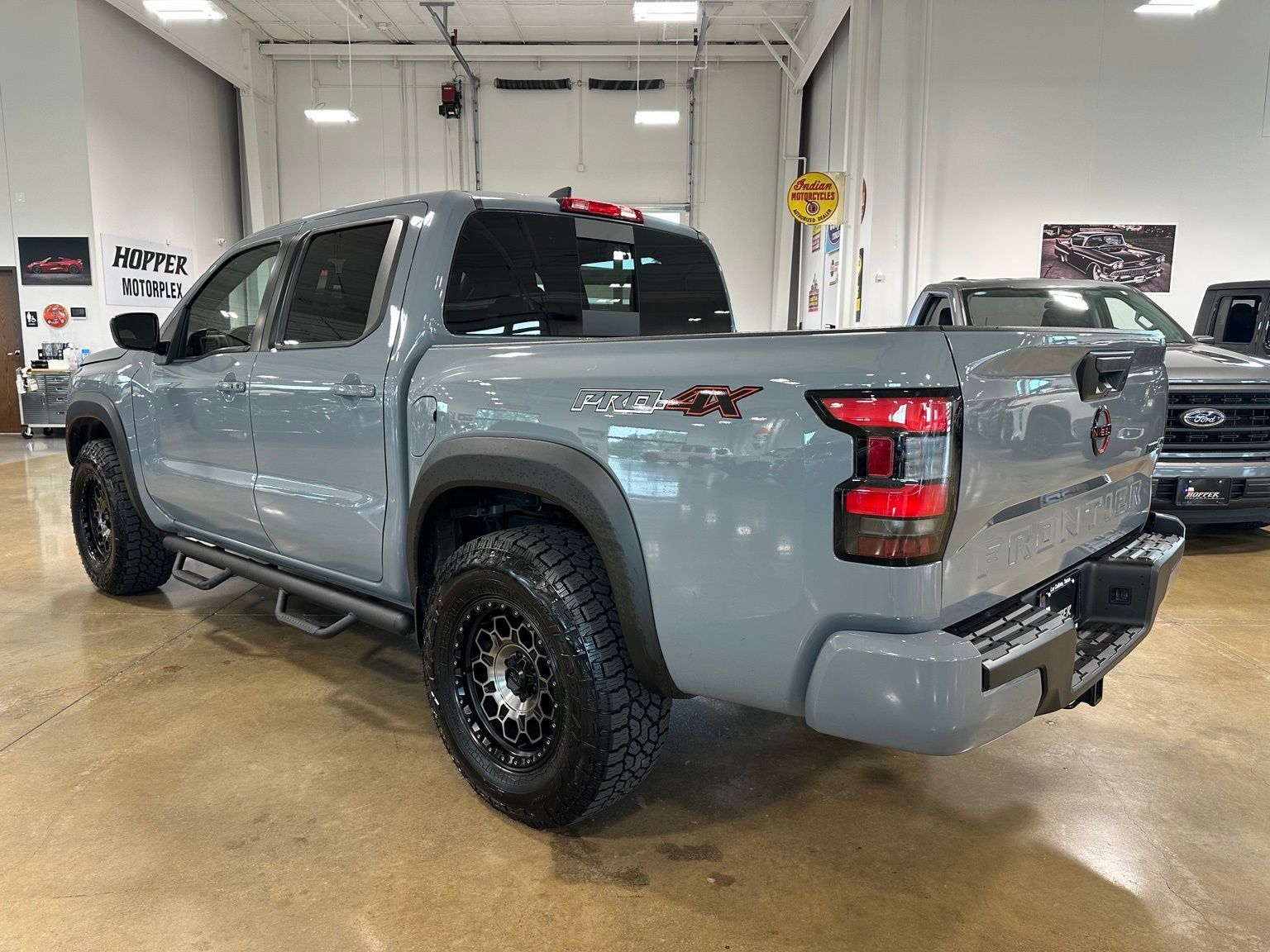 Used 2024 Nissan Frontier PRO-4X w/ Off-Road Protection Package AWD/4WD image 6