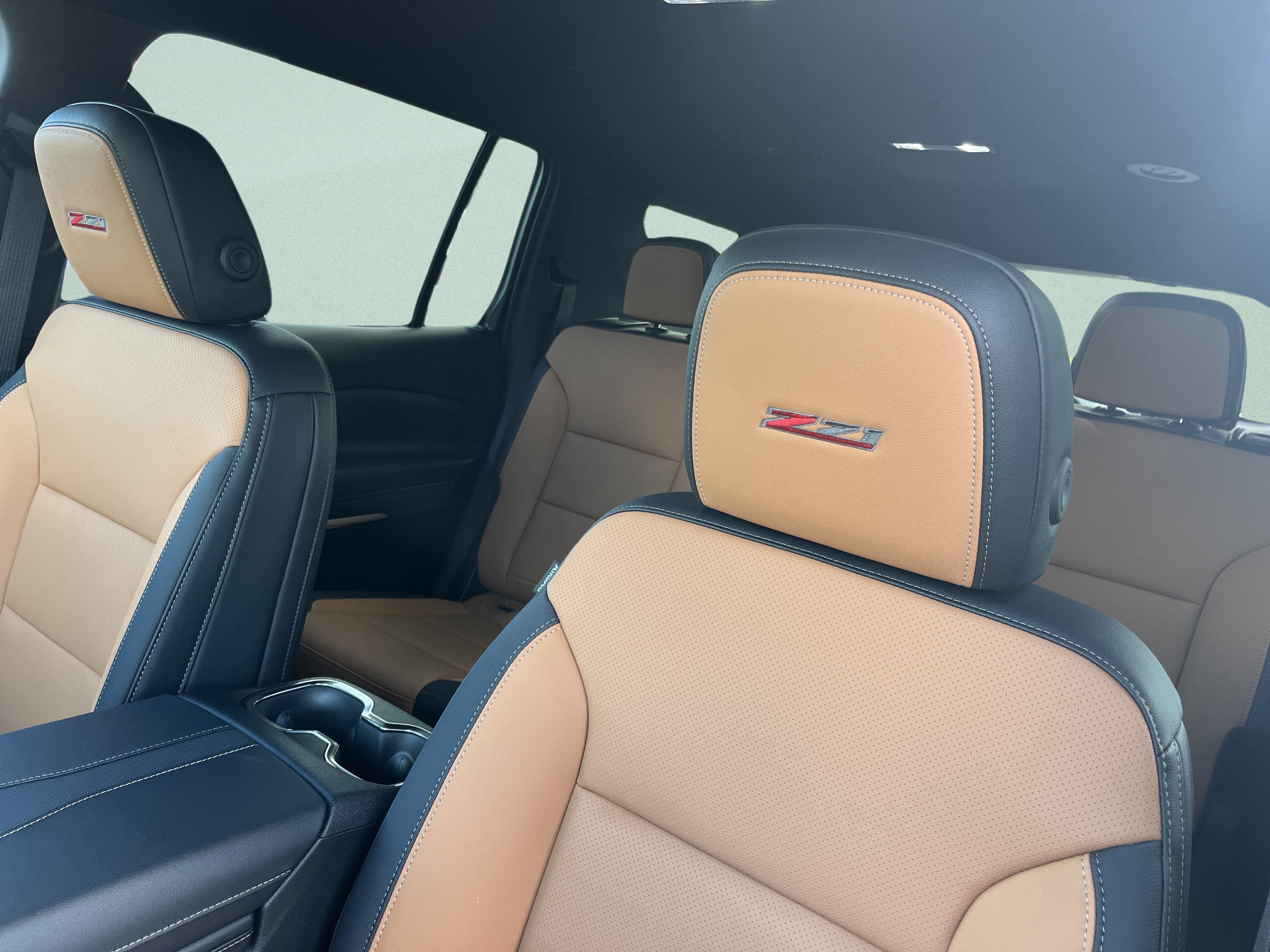 New 2027 Chevrolet Traverse Z71 AWD/4WD image 14