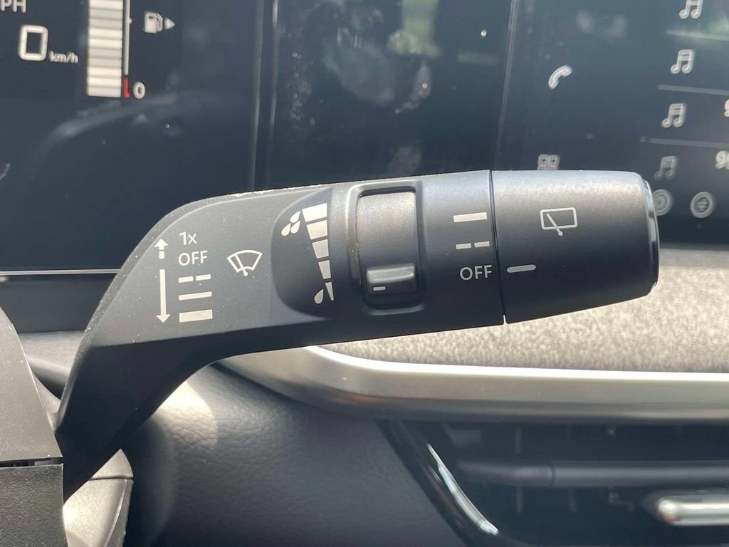 New 2026 Nissan Kicks S FWD image 25