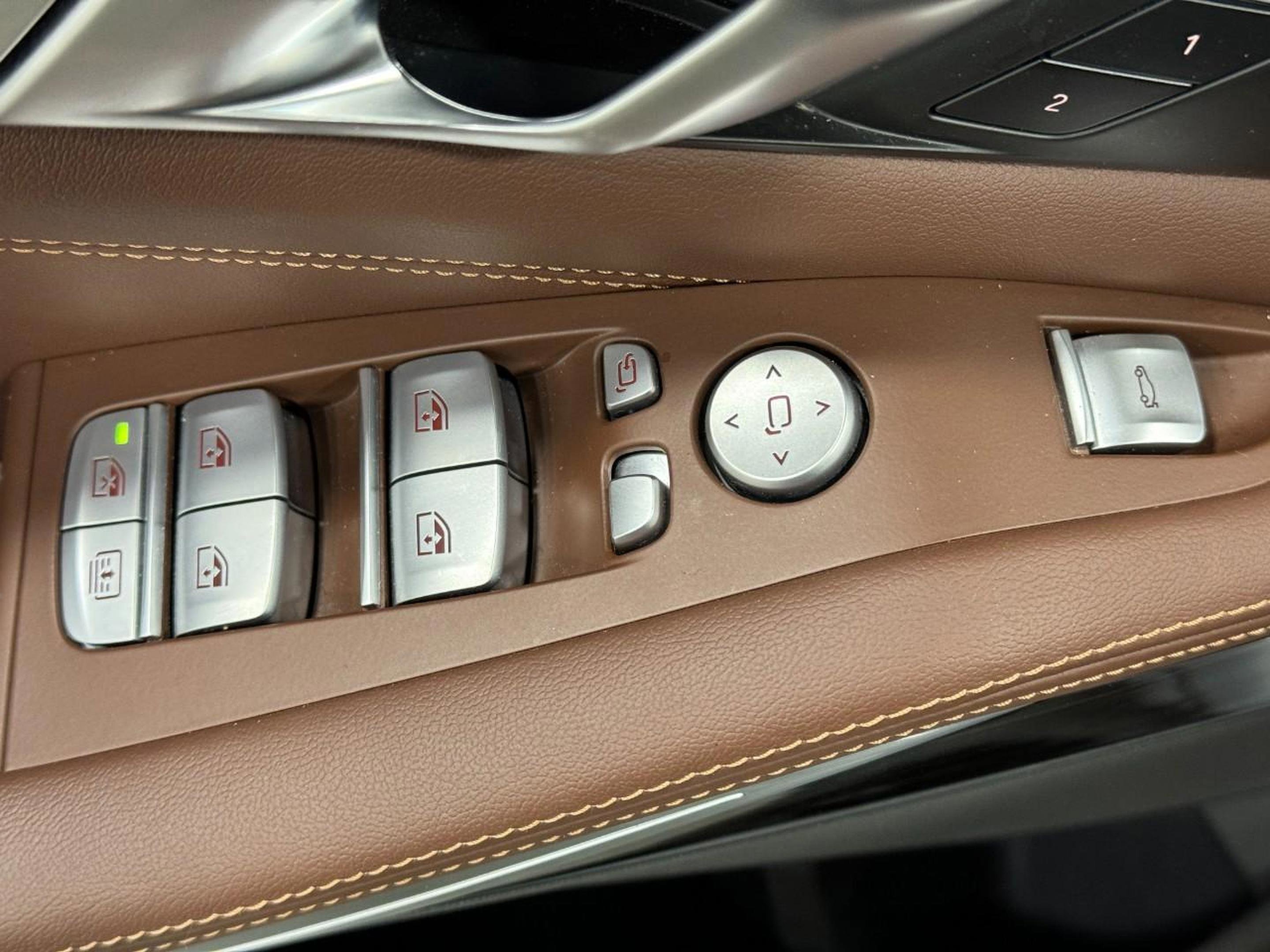 Used 2025 BMW X7 xDrive40i image 29