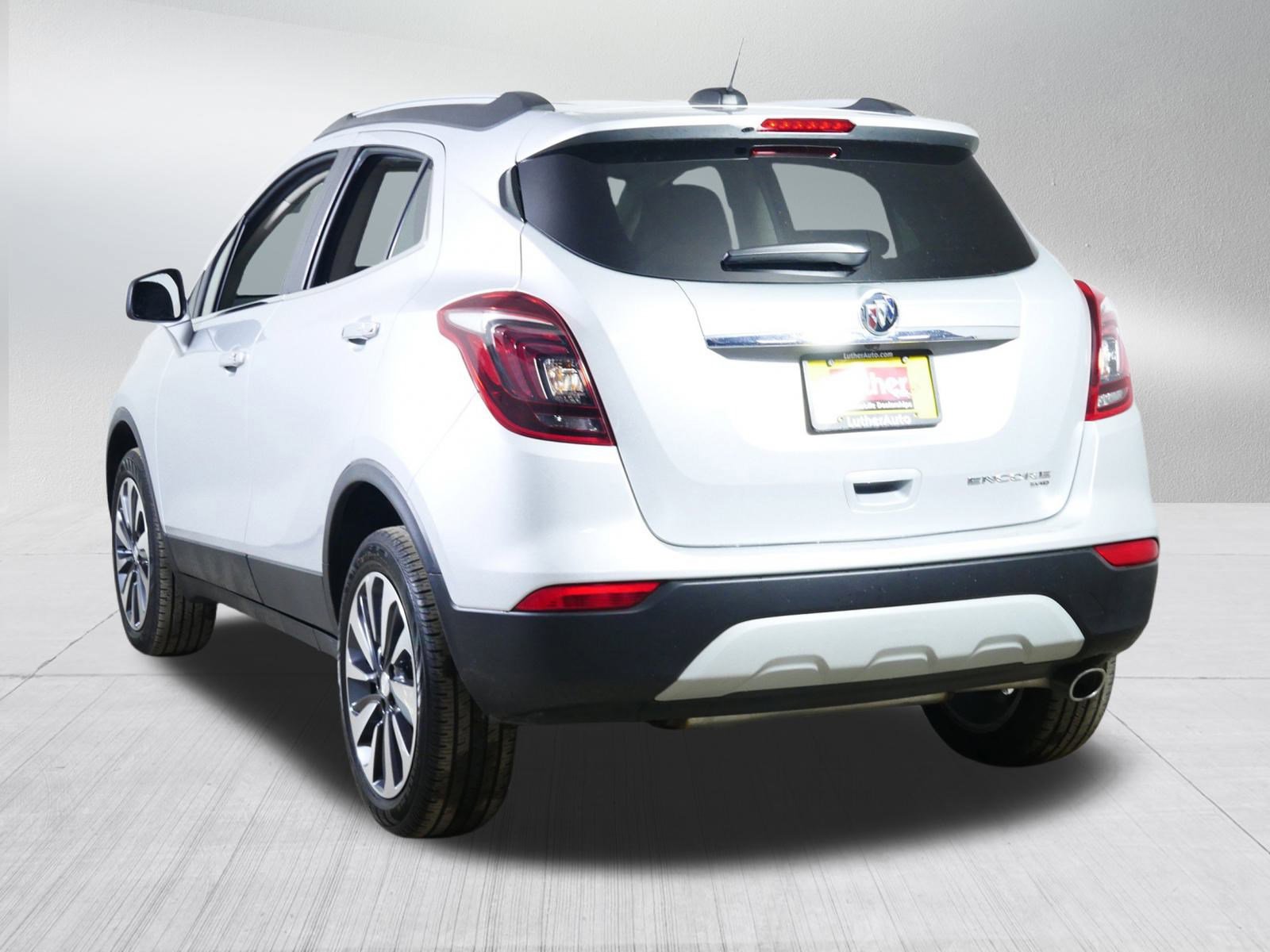 Used 2022 Buick Encore Preferred w/ Safety Package image 5