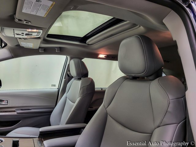 Certified 2024 Toyota Sienna XLE image 10