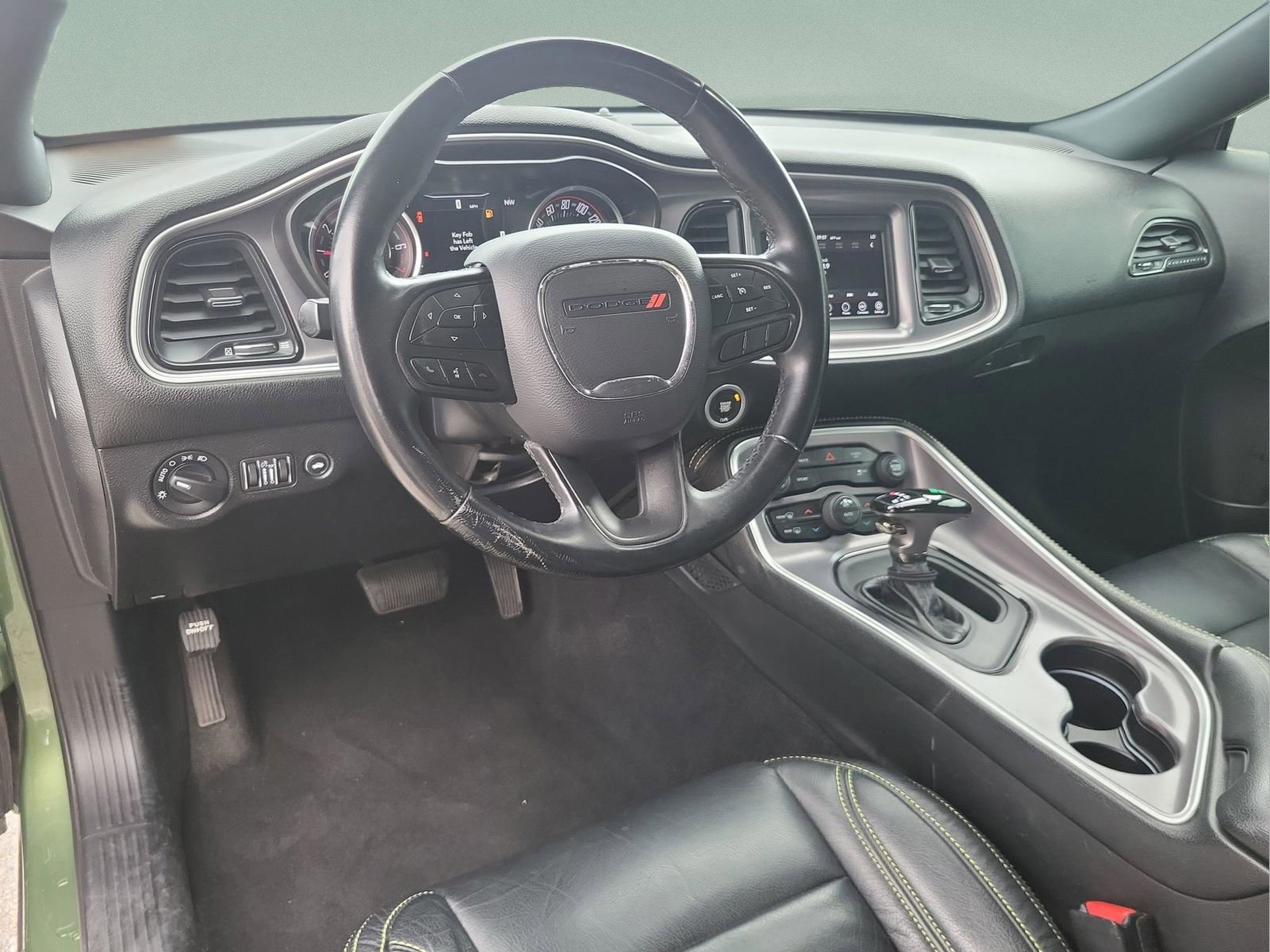 Used 2020 Dodge Challenger SXT image 27