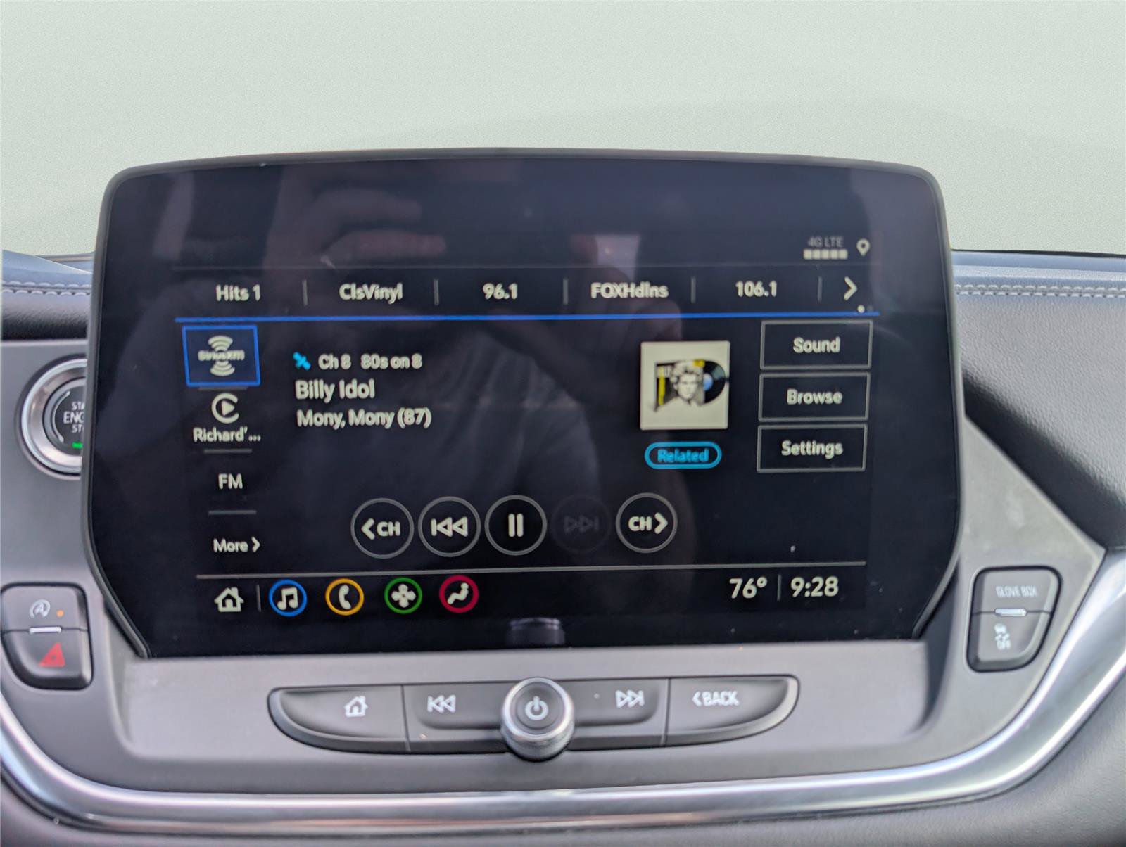 Used 2024 Chevrolet Blazer LT FWD image 16