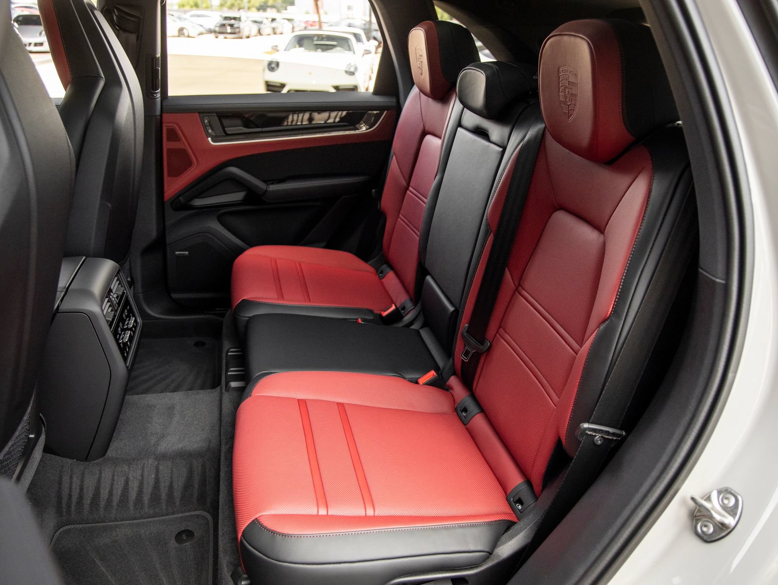 New 2026 Porsche Cayenne S AWD/4WD image 36