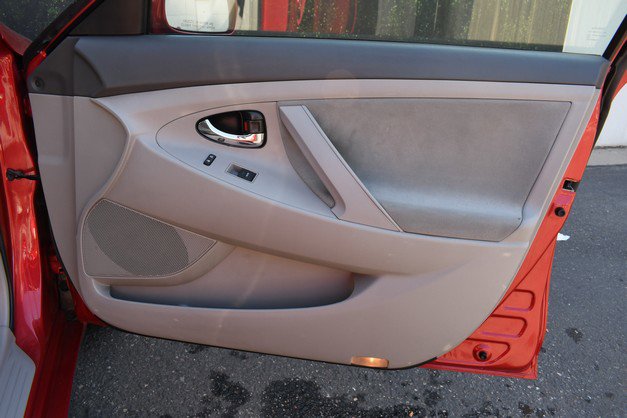 Used 2011 Toyota Camry LE w/ LE Extra-Value Pkg FWD image 23