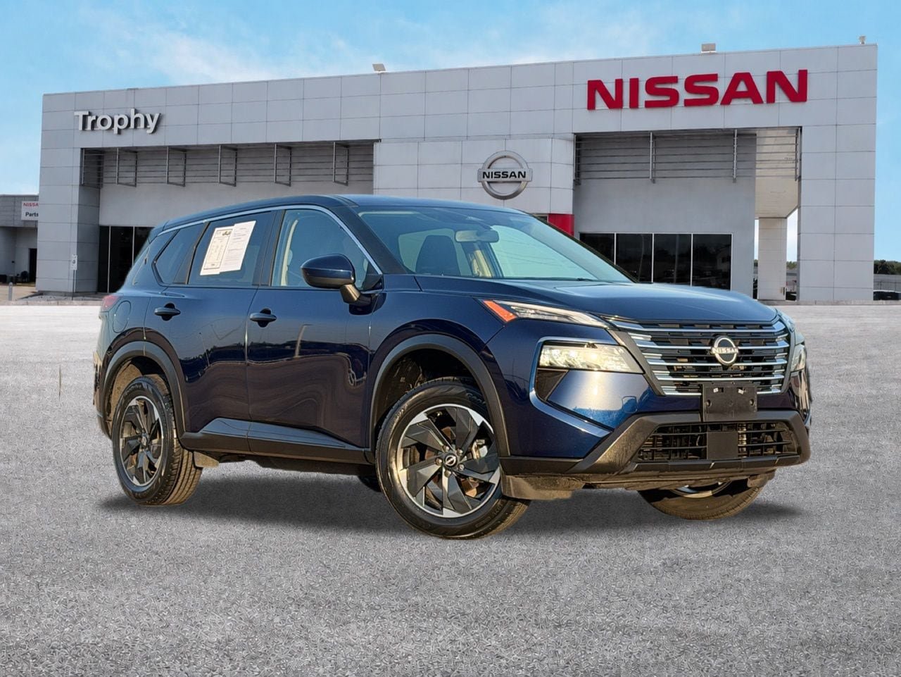 Certified 2025 Nissan Rogue SV