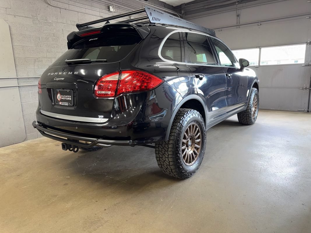 Used 2013 Porsche Cayenne Diesel AWD/4WD image 5