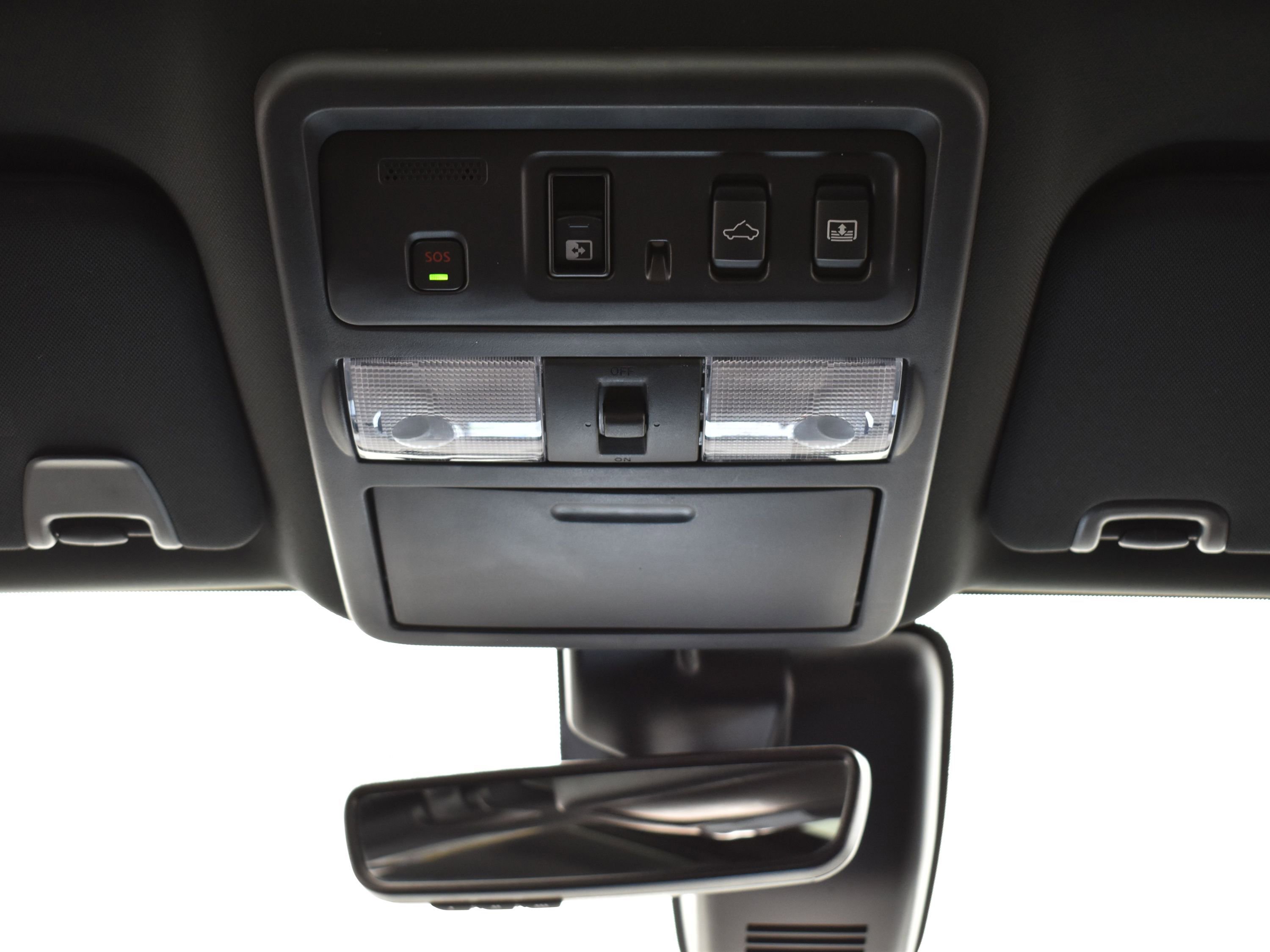 Used 2023 Nissan Titan PRO-4X w/ Pro-4x Convenience Package image 27