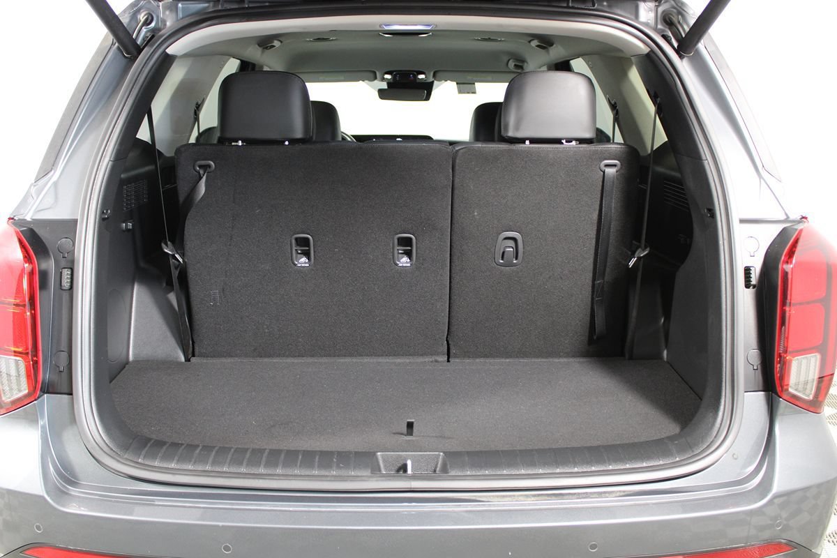Used 2025 Hyundai Palisade SEL FWD image 34