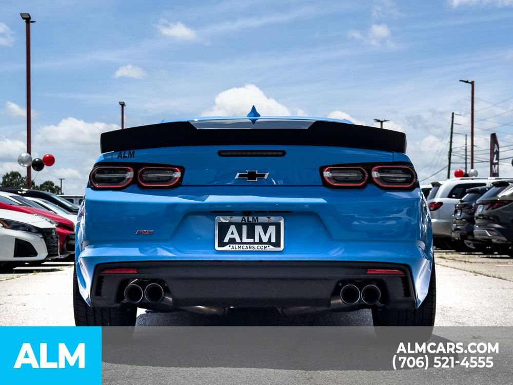 Used 2022 Chevrolet Camaro LT w/ RS Package RWD image 5