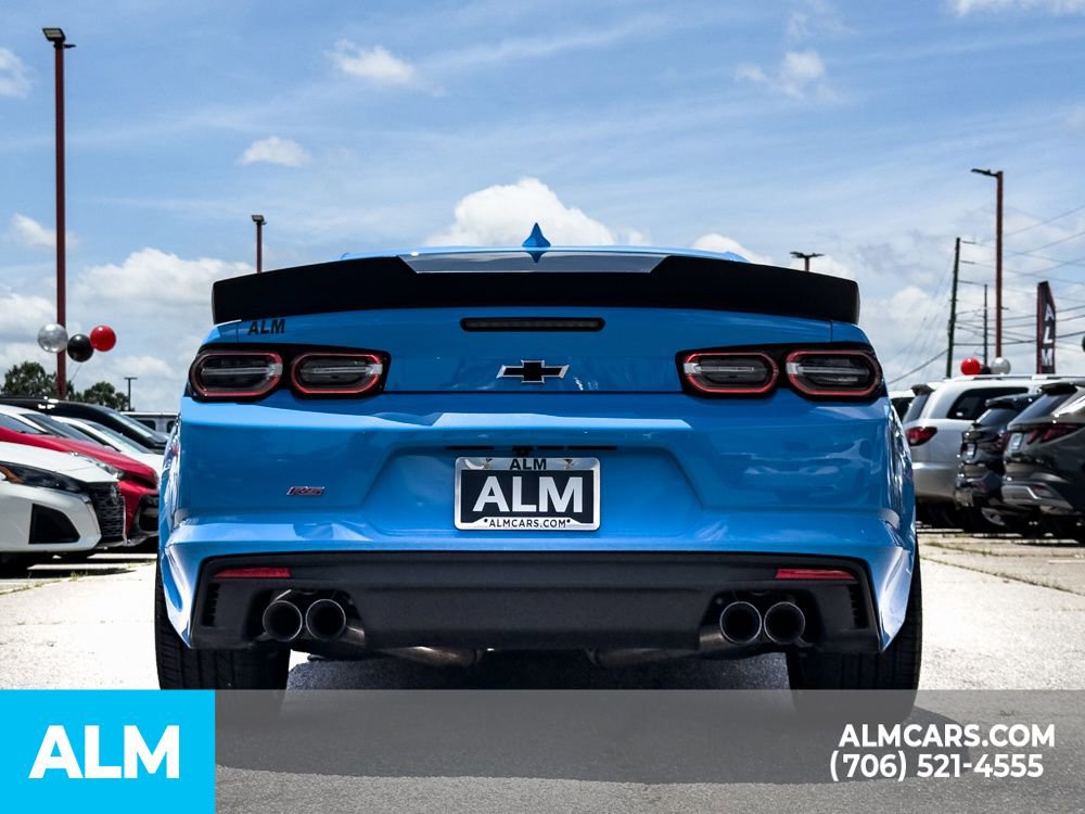 Used 2022 Chevrolet Camaro LT w/ RS Package RWD image 5