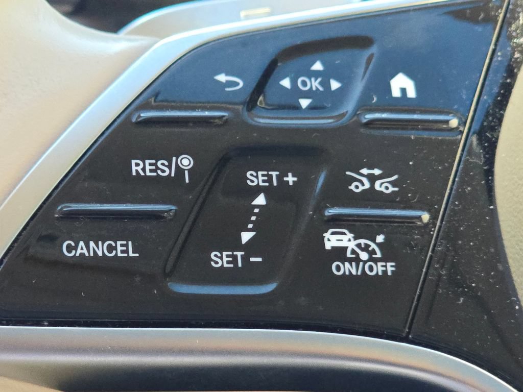 Certified 2022 Mercedes-Benz EQS 450+ Sedan image 34