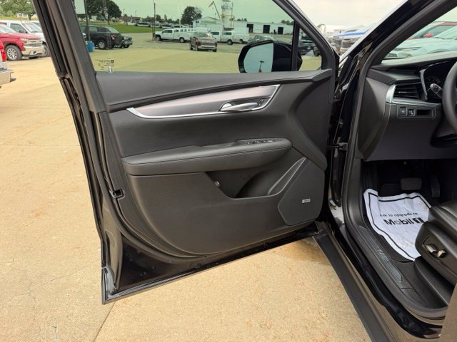 Certified 2024 Cadillac XT5 Luxury AWD/4WD image 31