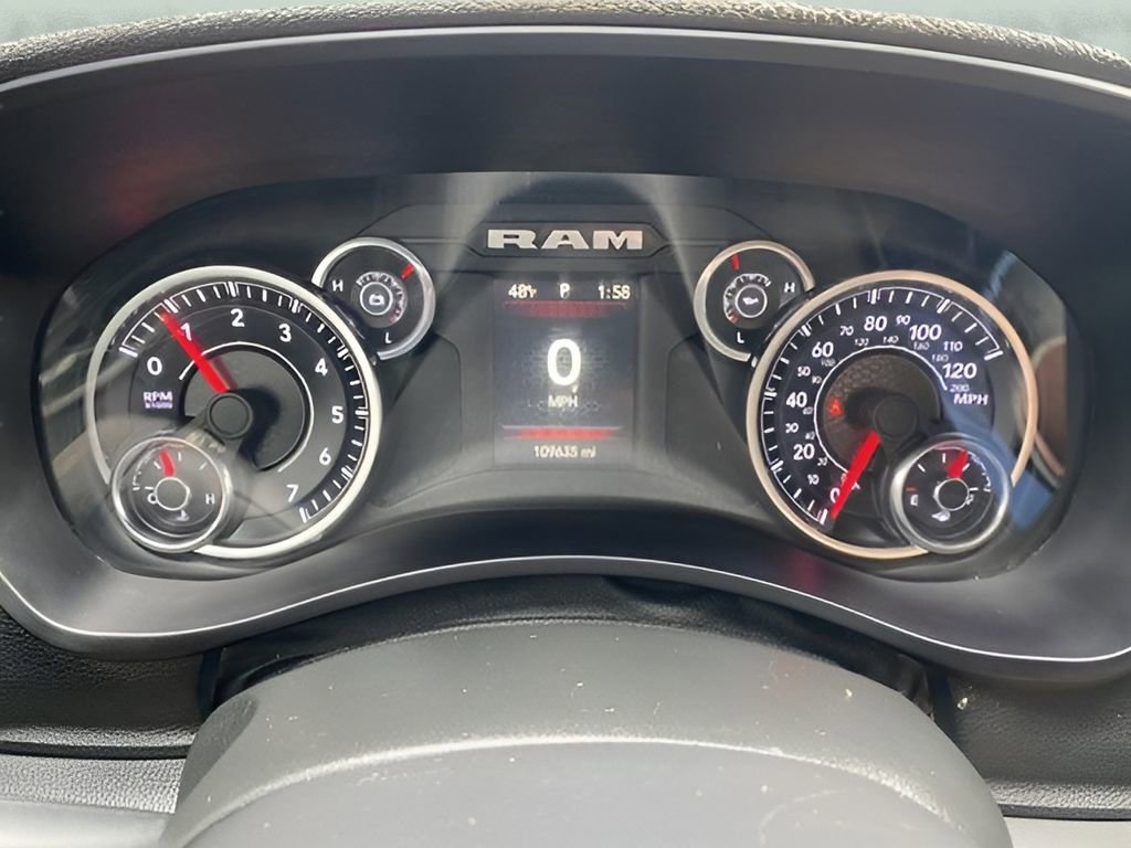 Used 2021 RAM 2500 Tradesman w/ Chrome Appearance Group AWD/4WD image 13