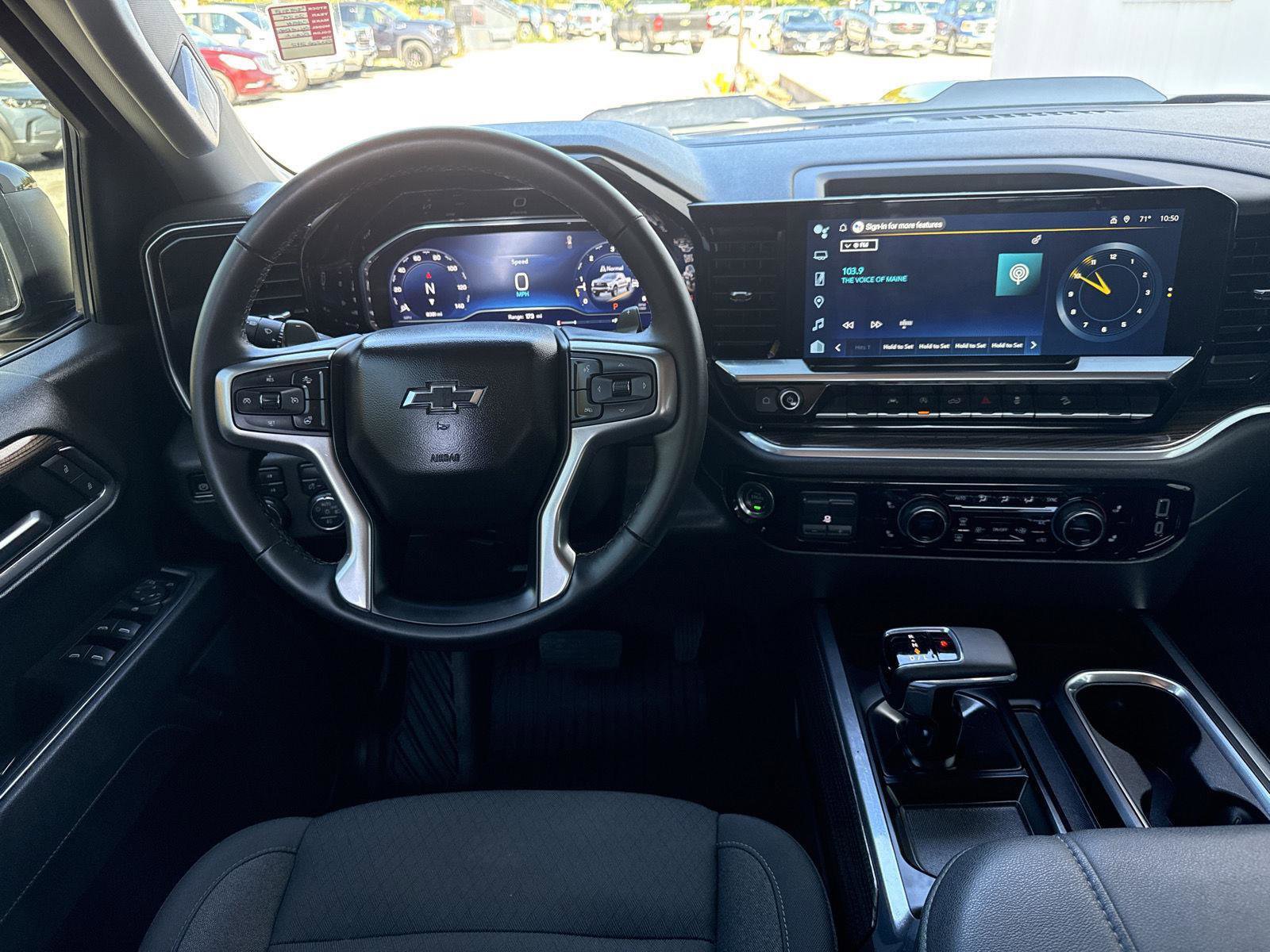 Used 2025 Chevrolet Silverado 1500 LT Trail Boss w/ Protection Package image 15