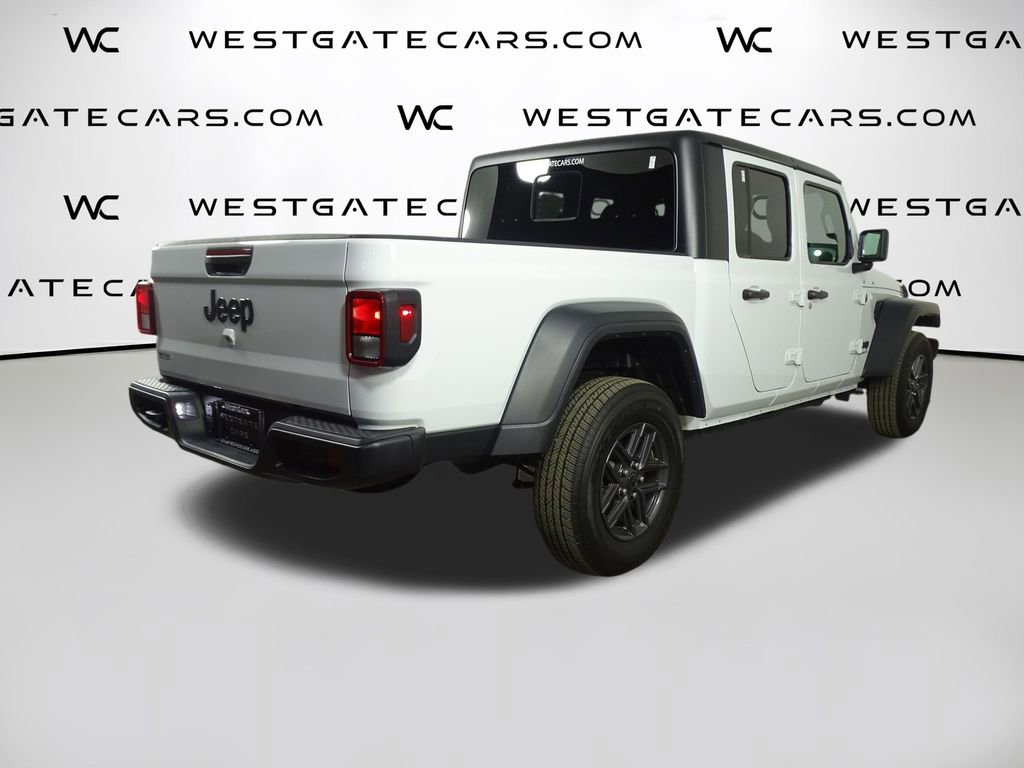 Used 2025 Jeep Gladiator Sport image 37