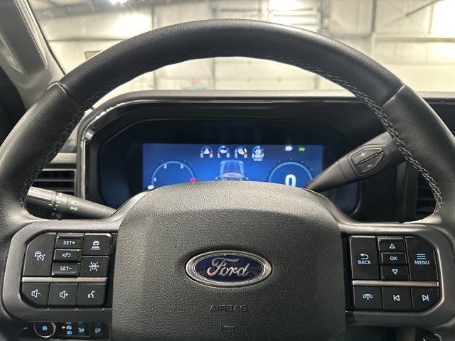 Used 2026 Ford F250 Lariat w/ Black Appearance Package AWD/4WD image 16
