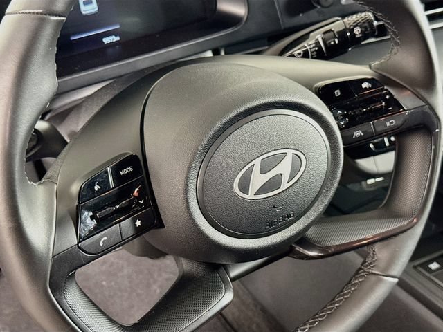 Certified 2025 Hyundai Elantra Sport FWD image 37