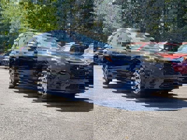New 2025 Subaru Impreza 2.0i