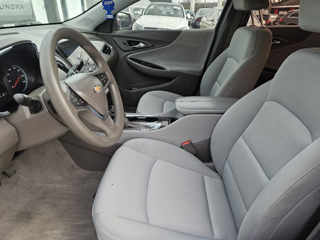 Used 2020 Chevrolet Malibu LT image 21