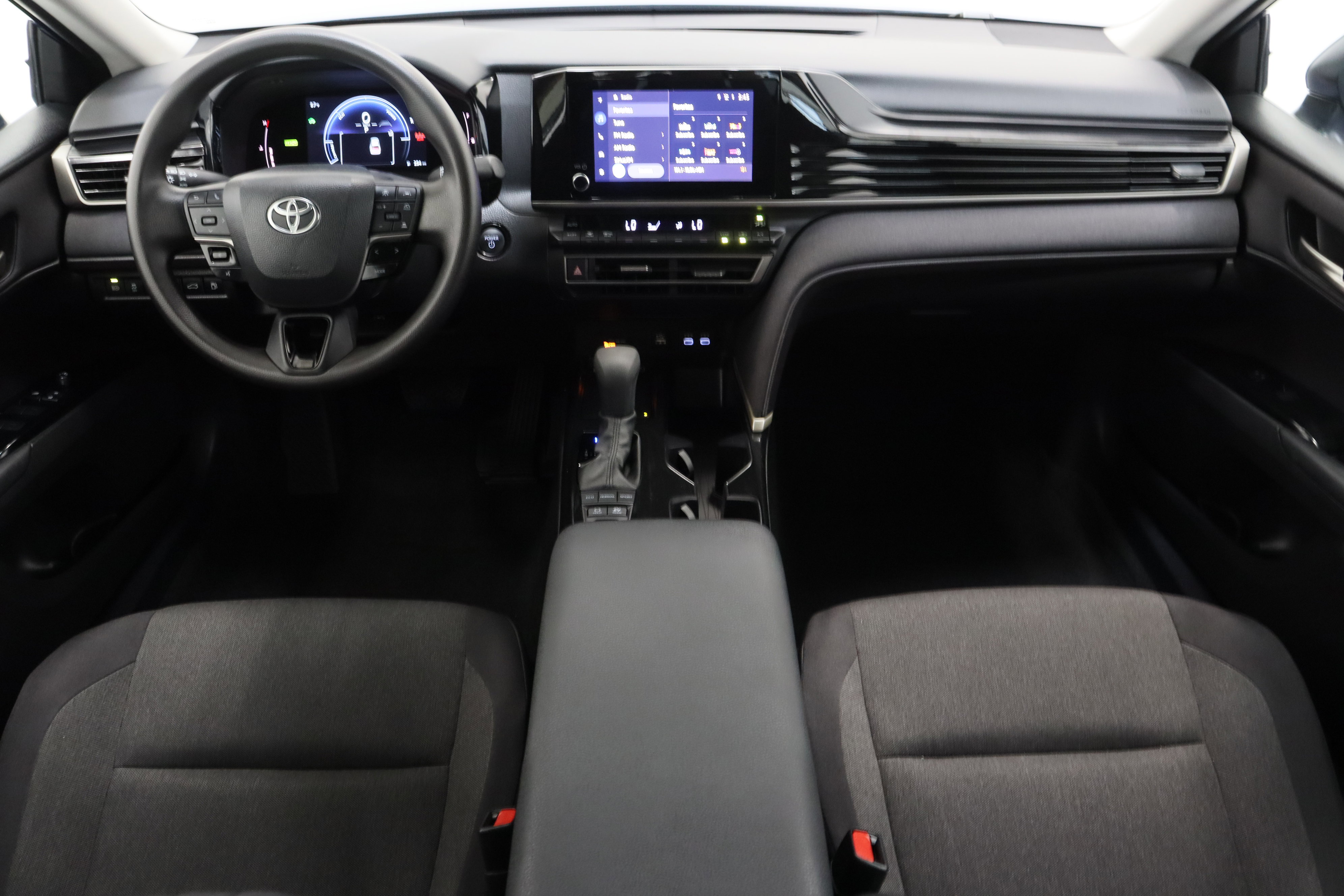 Certified 2025 Toyota Camry LE w/ Convenience Package FWD image 30
