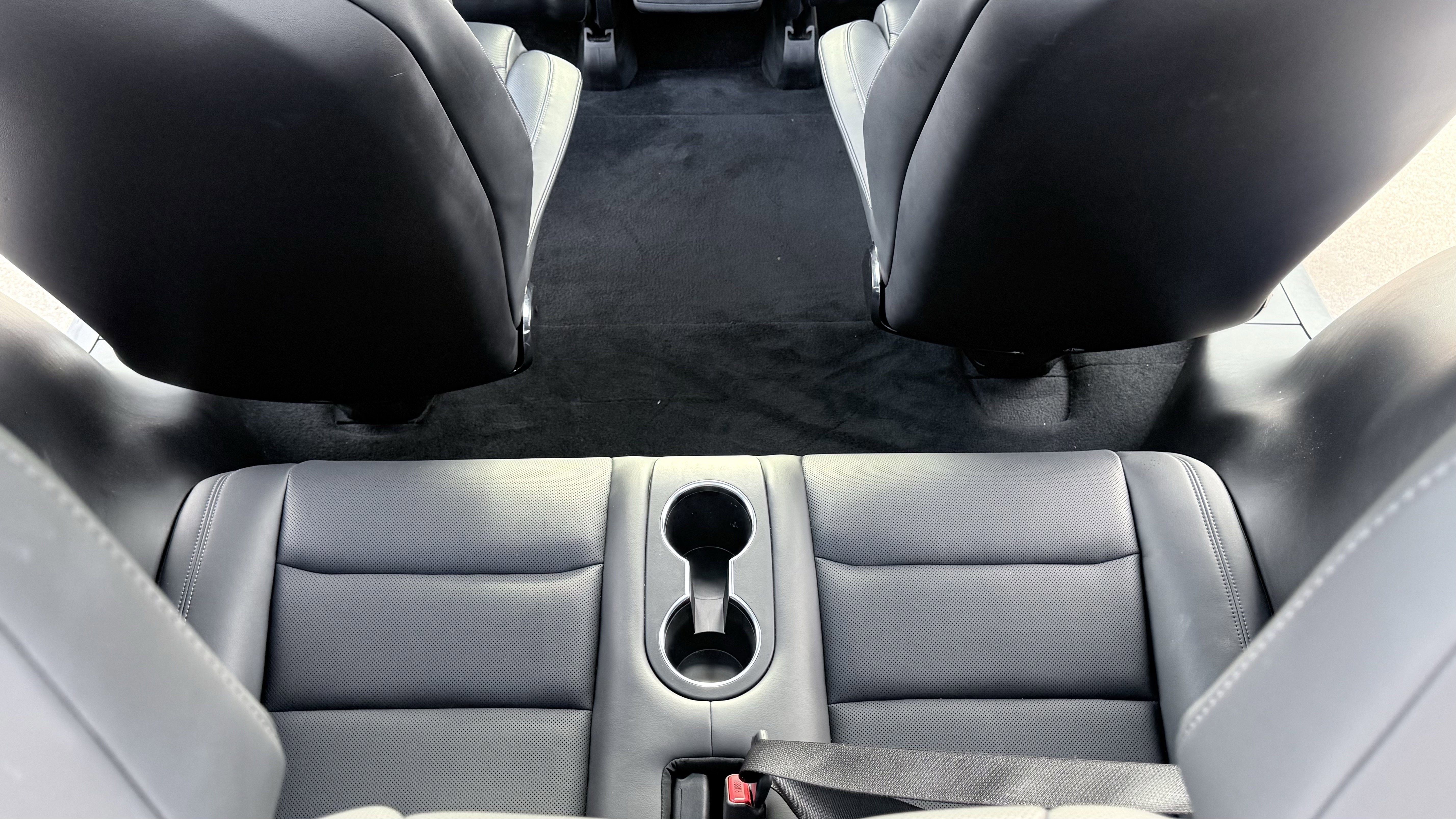 Used 2022 Tesla Model X Plaid image 21